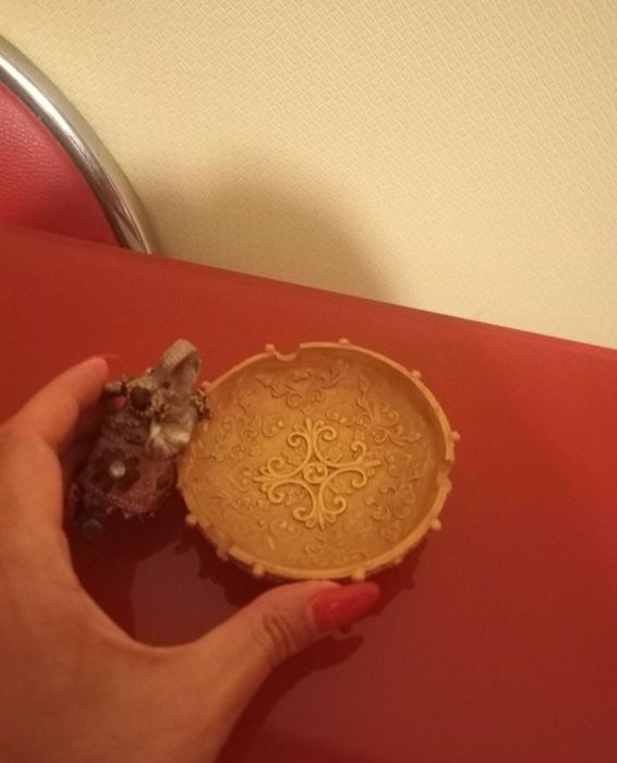 Сувенір слонік с чашей