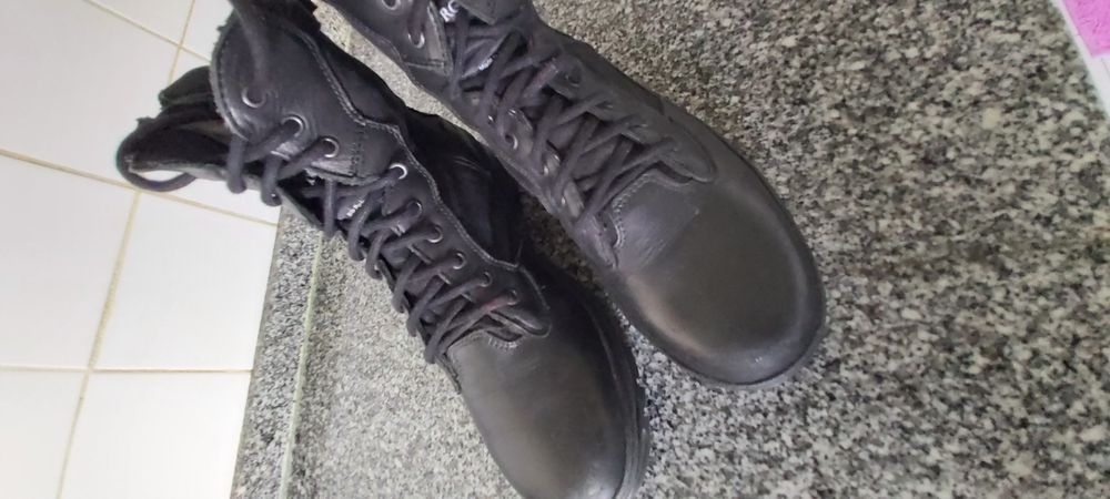 Botas t cticas Seguran a Privada Casal de Cambra OLX Portugal