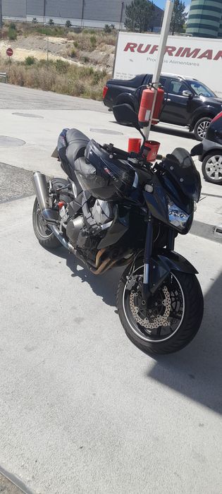 Kawasaki Z750 impecável