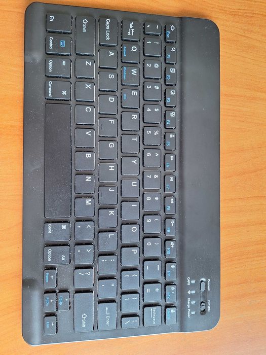 Teclado Bluetooth ultra fino para tablet