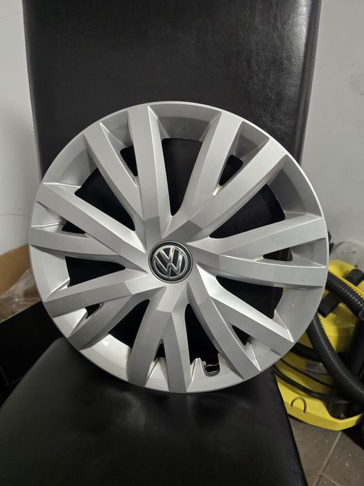 Колпаки оригинал  комплект 4 шт golf 6,7,8