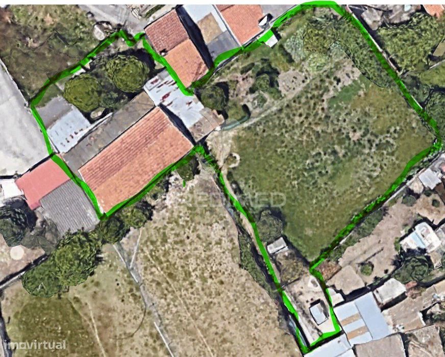 Terreno Misto com possibilidade de construção