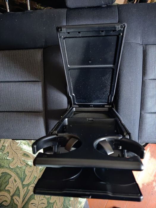 Сидіння задні до авто