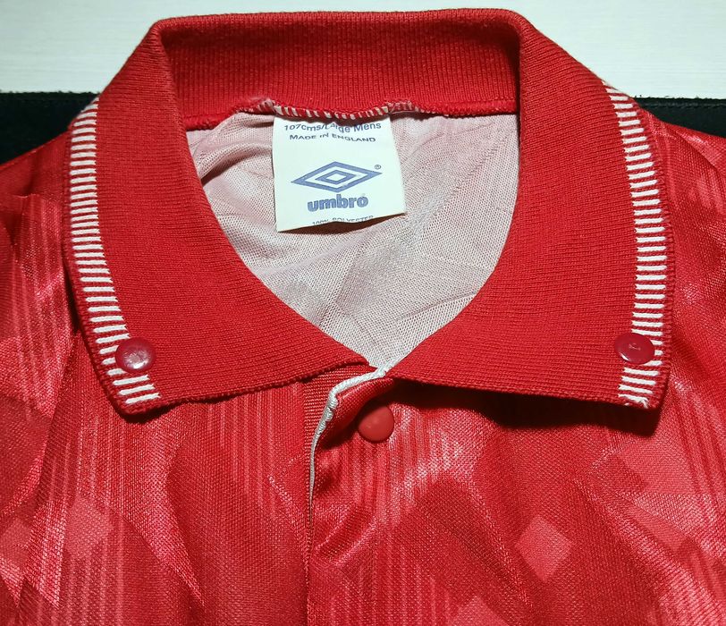 Camisola Titular da Hungria ( Umbro ) 1990-93