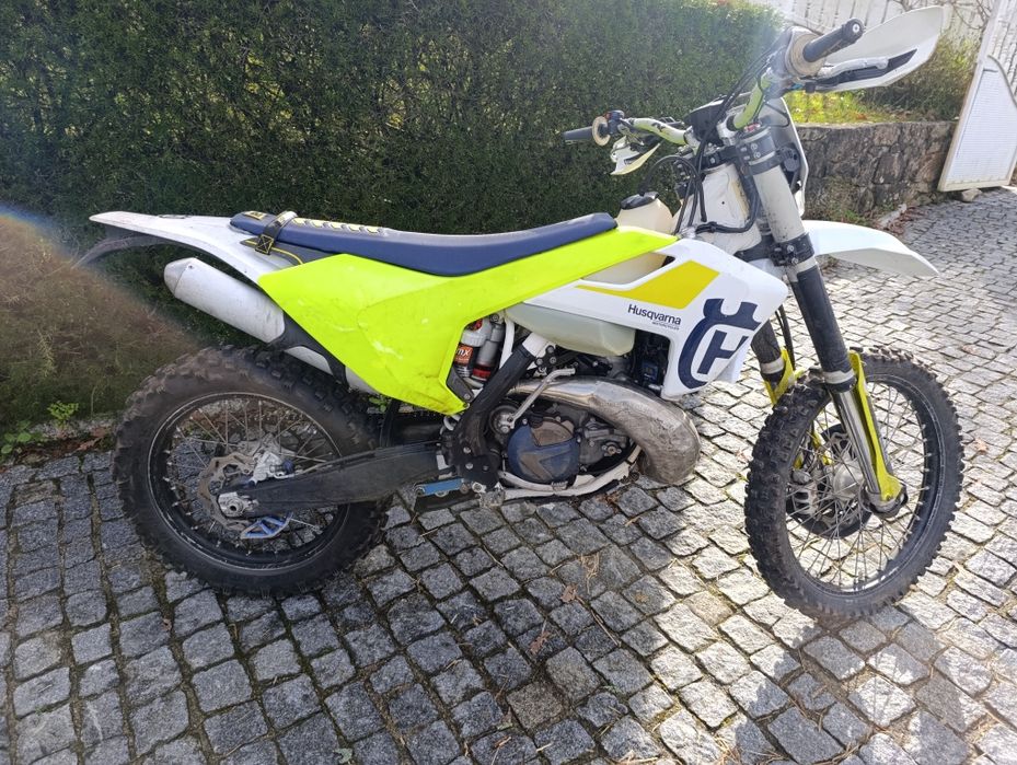 Husqvarna te300i
