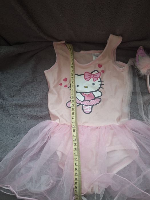 Strój Hello Kitty