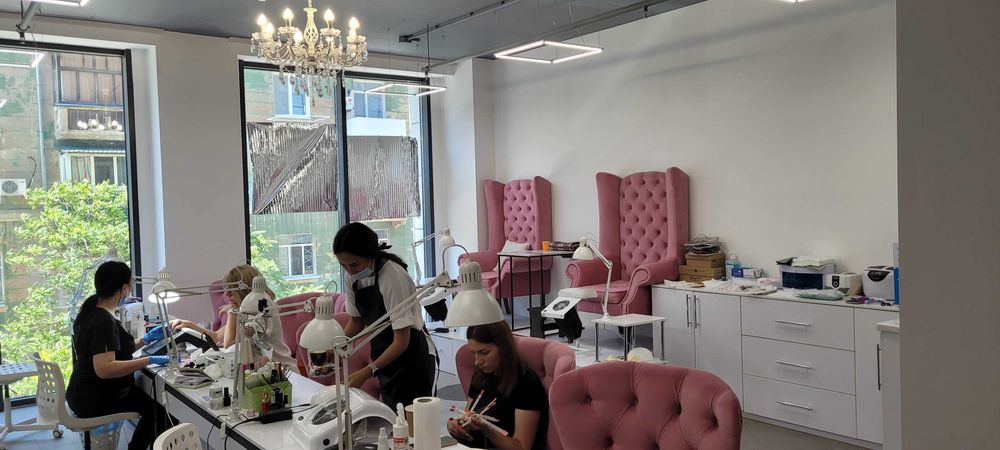 З Електрикою! Здам в оренду приміщення 55 м, БЦ Дельмар Люкс, 3 поверх