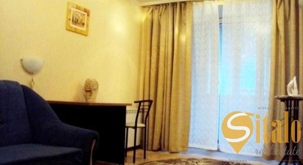 Продаж 2-х квартири в Олександрівському районі р-н Малого ринку (019)