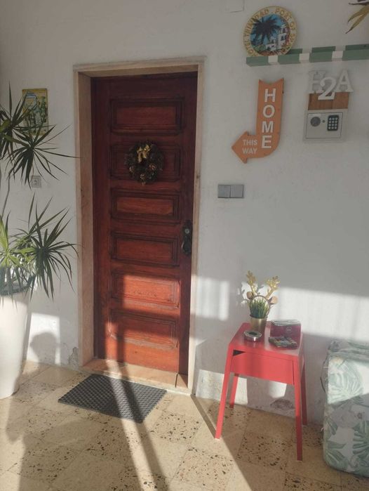 Arrendo ao ano Moradia V4 na Aroeira