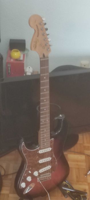 Guitarras para esquerdino