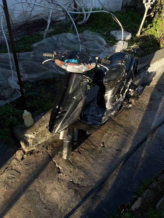 Хонда.  дио.  27