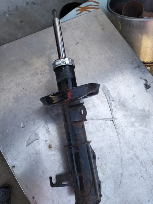 Оригінал!Амортизатор передній правий opel zafira c 11-19