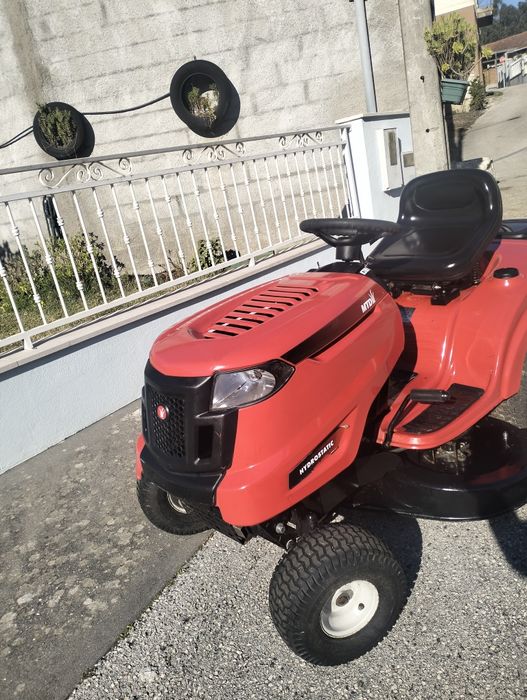 Trator corta relva 17cv impecável