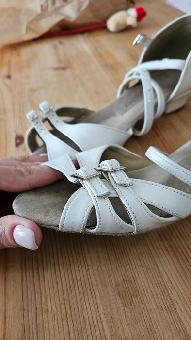 Buty do tańca,  obuwie taneczne Kozdra skóra 23,5cm