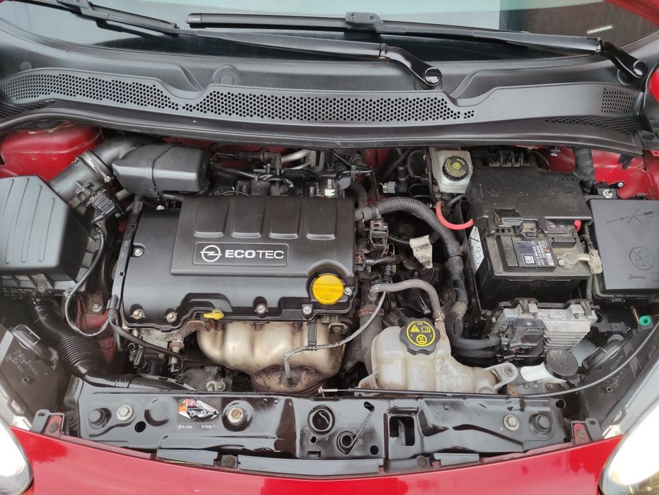 Opel Adam 1.2 benzyna,2013 rok.Wersja SLAM