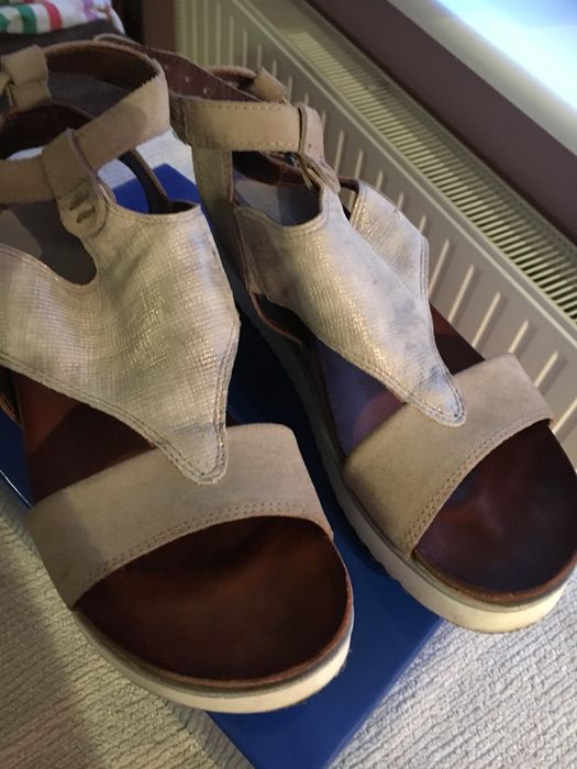 Sandalki Mjus 39
