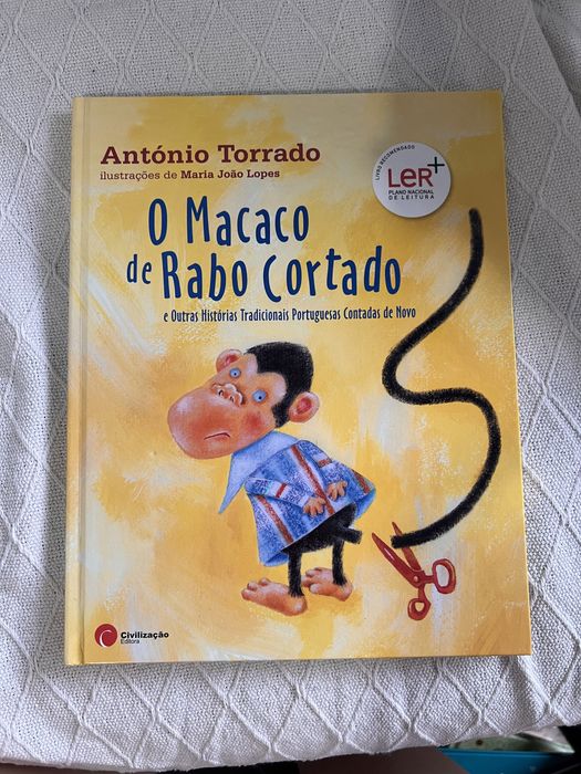 Livros infantis variados