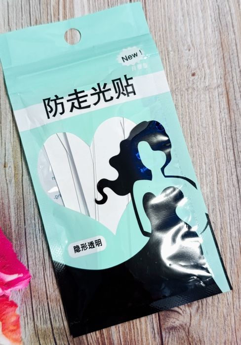 Двох сторонні тейпи для фіксації одягу