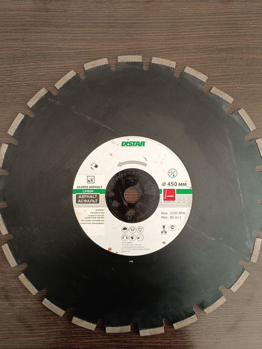 Алмазний диск Продам алмазний диск DISTAR Asphalt 450 мм