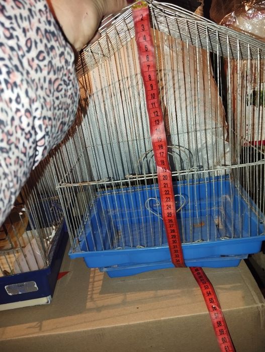 Клетка для попугая ,клетка для хомяка.Маленьаяи и побольше 100 грн