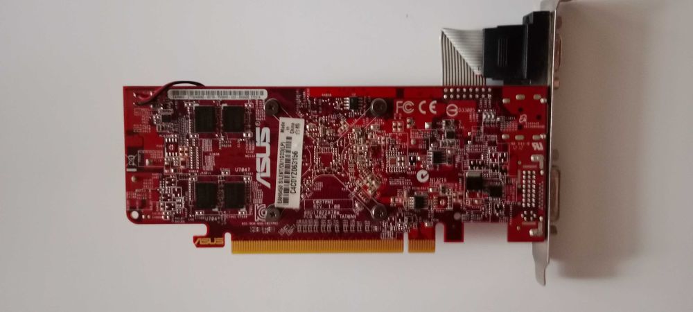Видео карта Asus .