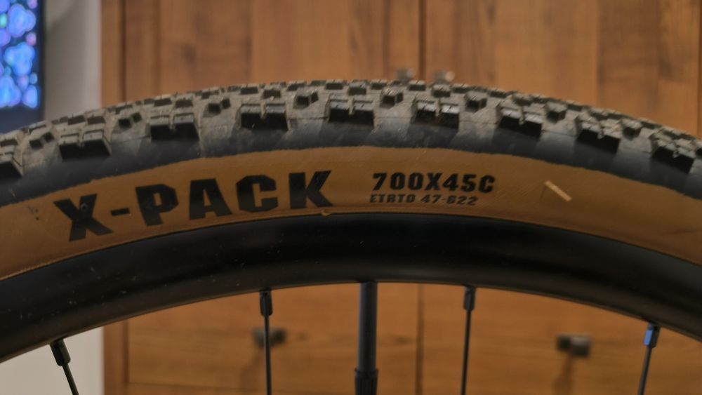 Opony 700x45c Ontrack zwijane jak nowe