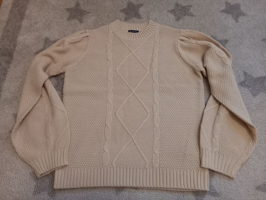 Sweter beżowy ciepły