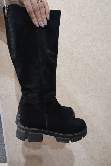 Зимові черевики натуральна замша