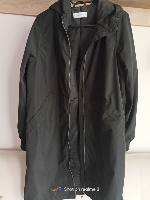 Parka czarna Reserved