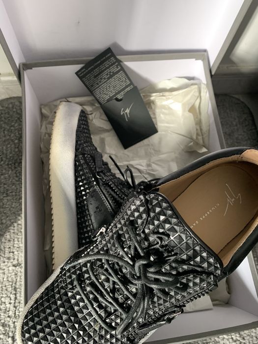 Ténis Giuseppe Zanotti- Preto - tamanho 43- usados