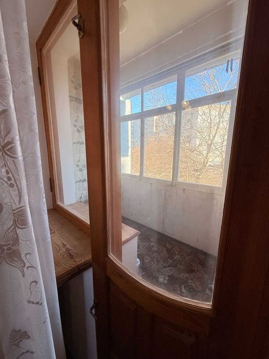 Продам 2 комнатную чешку на Мира.Можно по госпрограмме