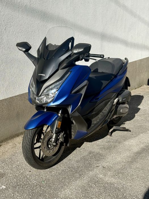 HONDA FORZA 125  ( MUITO BOM ESTADO )