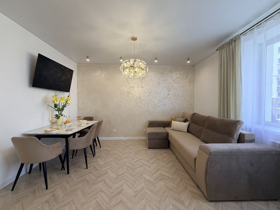 Продаж 2 кімнатної квартири 70 м2