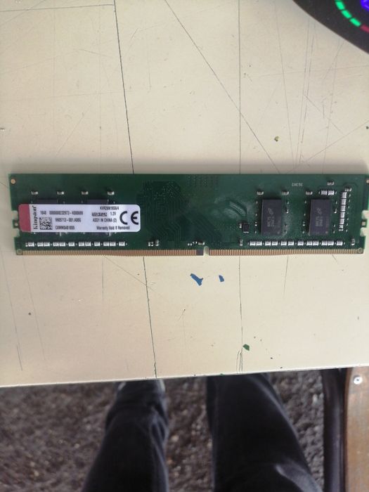 Vende-se  duas memoria RAM ddr4