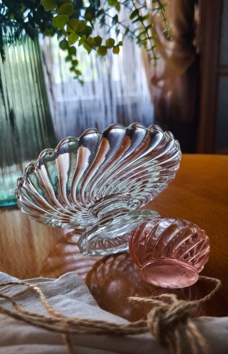 Солонка сільничка ваза рюмка маслёнка розалиновое карамельное старинное стекло подарок винтаж посуда декор