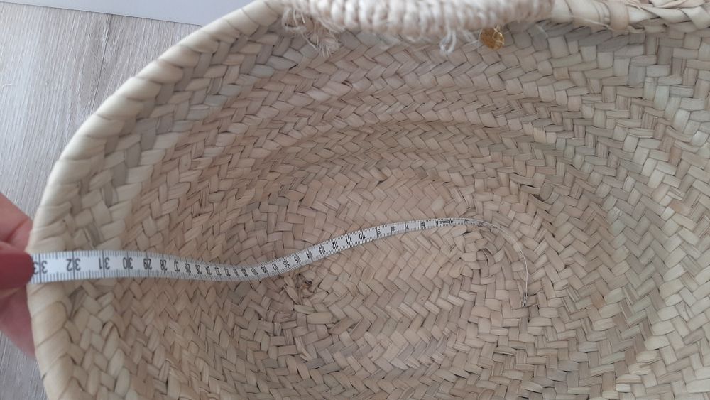 Wicker Basket, New (H18, W32, L22)64751972075395121