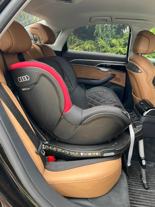 Fotelik dziecięcy Audi