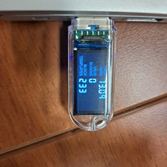 Bitcoin Miner USB Lucky Miner LV03 MINI ASIC Mining 74KH/S