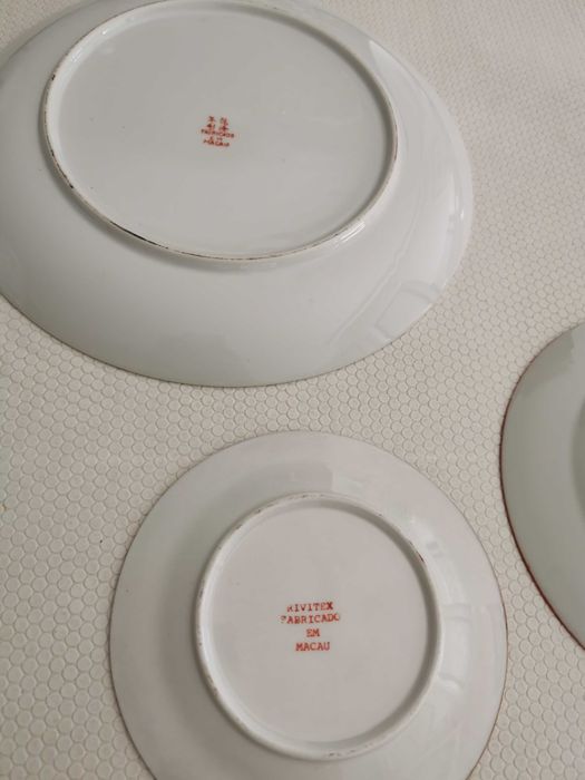 Vários pratos  decorativos (China e Macau)