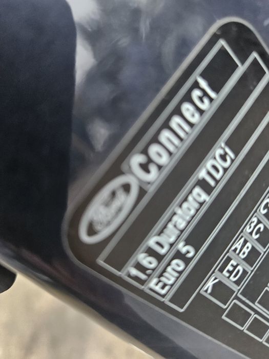 Instalacja komory silnika Ford Transit Tourneo Connect MK2 1.6 TDCI