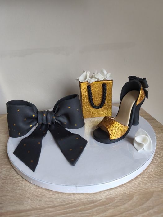 Bucik z masy cukrowej zestaw na tort