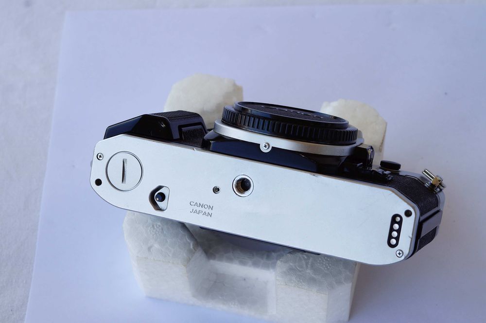 Aparat Canon AE-1 PROGRAM sprawny ładny