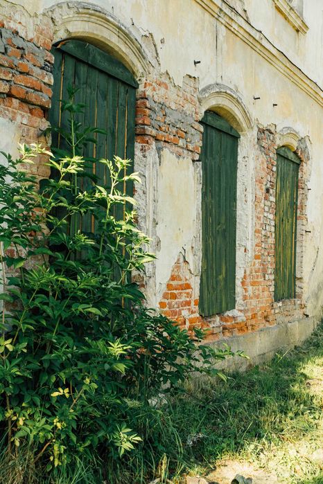 Продаж історичного комплексу біля Львова!