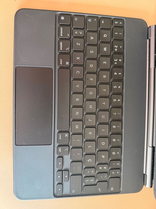 Apple Magic Keyboard iPad Pro e Air