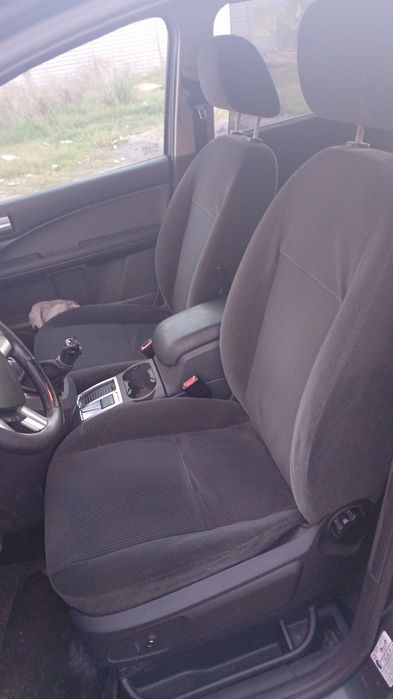 Ford C max 1.6TDCi ler anúncio