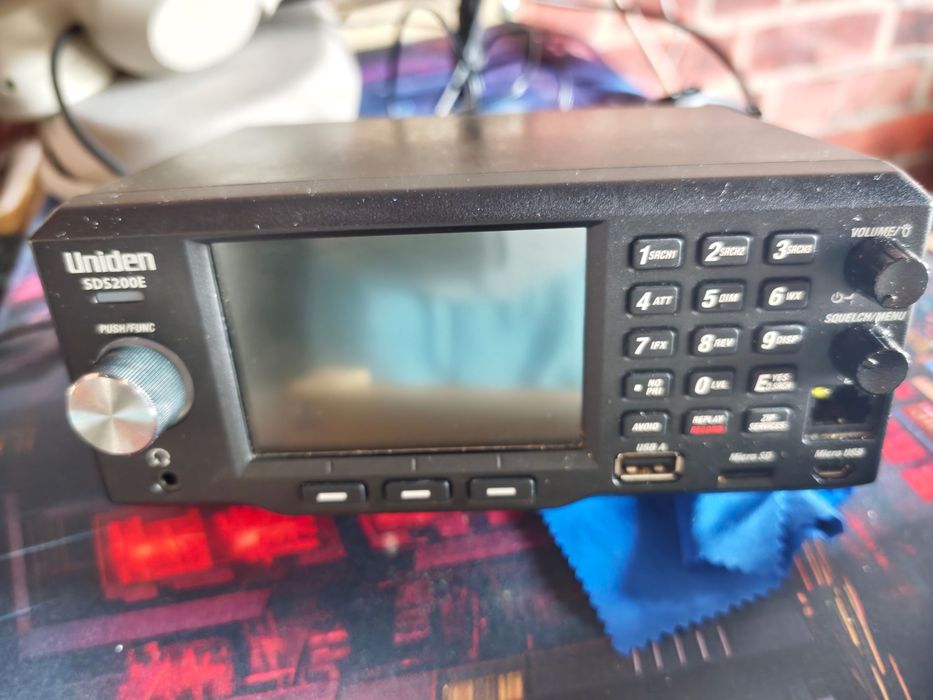 Uniden SDS200E skaner radiowy