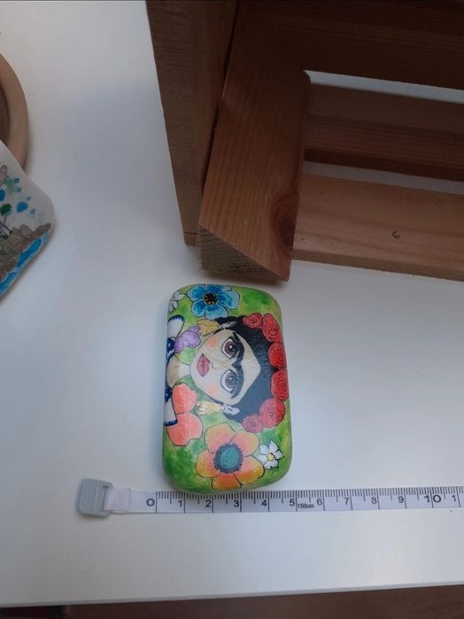 Frida, malowany kamień, prezent, upominek, ozdoba
