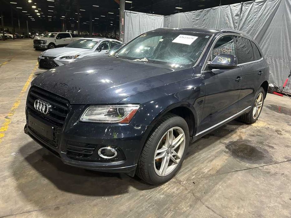 Розборка запчастини Audi Q5 2.0 tfsi LX5R синій капот бампер двері