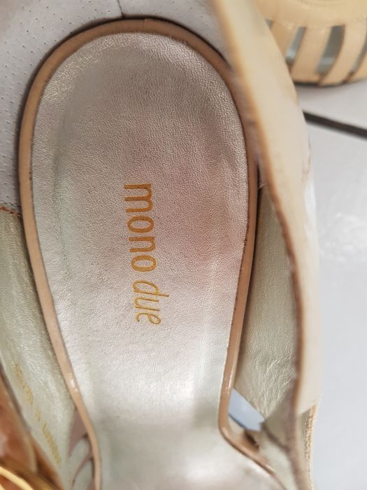 Nowe, skórzane, niepowtarzalne sandały damskie r.39