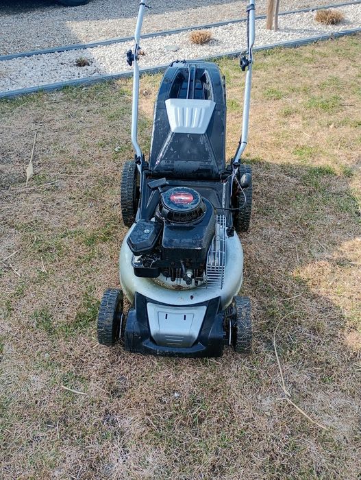 Kosiarka spalinowa z koszem sprawna